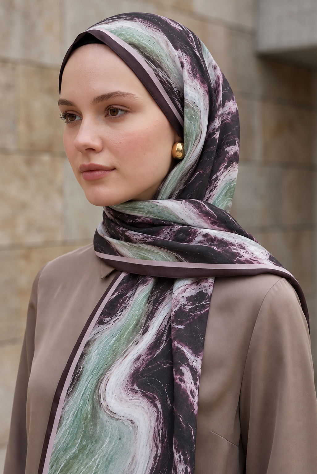 Ebruli Dokunuş: Soft Doku Ebru Desenli Şal